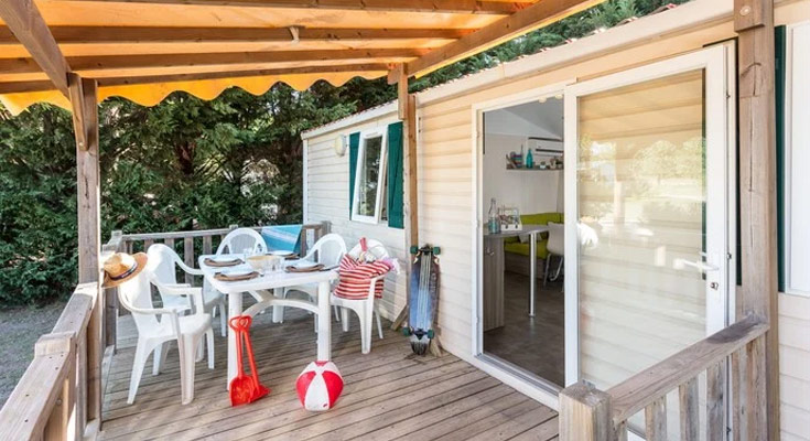 terrasse d'un mobil-home Comfort